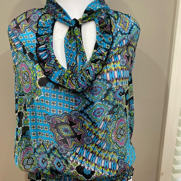 Max Rave Blue Sleeveless Tie Front Blouse - Picture 1 of 2